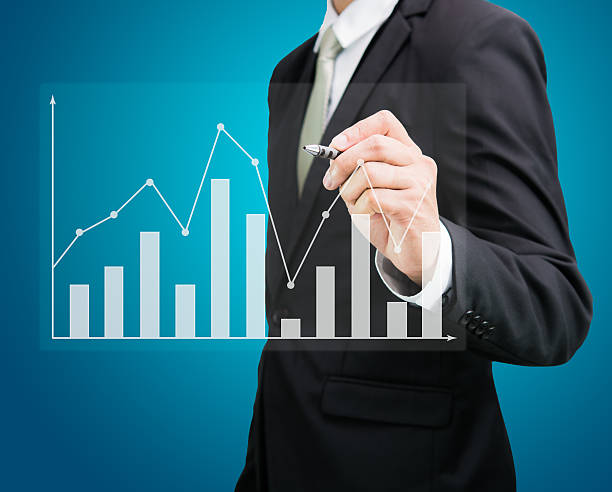 istock Businessman hand drawing a graph Isolated 495784105