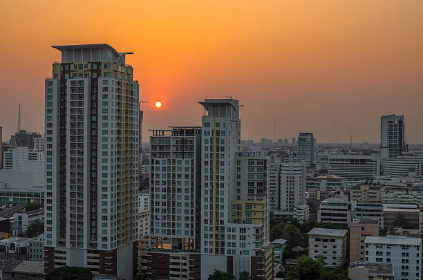 istock Bangkok cityscape,modern building with sunset 495817561