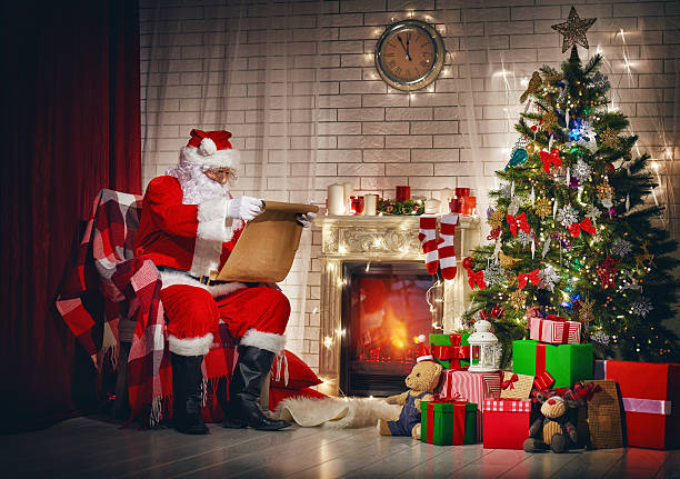 istock Portrait of Santa Claus 495829772