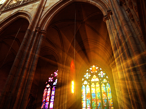 Interior de la catedral de san vito, Praga, República Checa photo