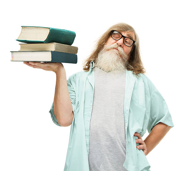 シニアグラスリフティング書��籍、老人男性知識教育、高齢者スチューデント - balance book university glasses ストックフォトと画像