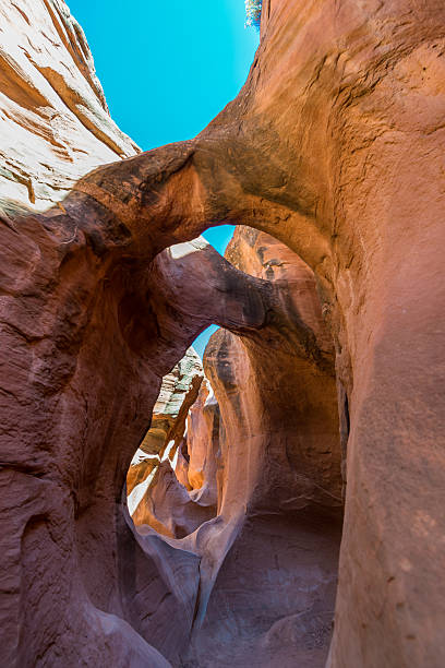 istock Beautiful Peekaboo Canyon 495876356