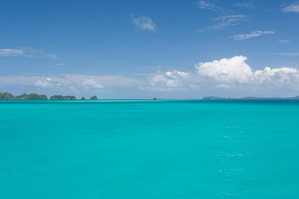 istock Blue sky, blue sea and green islands 495883898