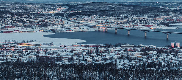 norrland sundsvall ciudad de suecia - norrland fotografías e imágenes de stock