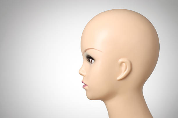 mannequin in the shop window