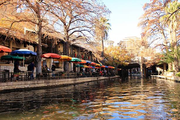 istock canal in city landscape 495915533