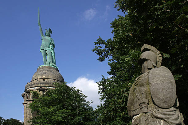 Monument to Hermann the Cherusker Monument to Hermann the Cherusker detmold stock pictures, royalty-free photos & images