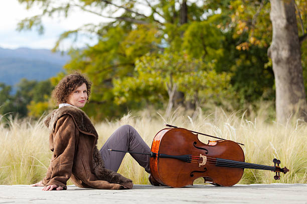 istock musician outdoors, portrait 495932872