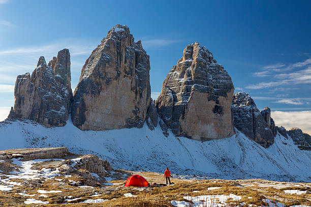 istock Lonely camper looking at  the three Pinnacles in wintertime 495979640