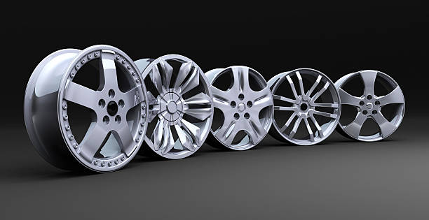 auto disco riga - alloy wheel foto e immagini stock