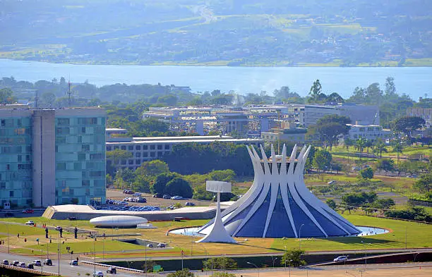 Brasília, Federal District, Brazil: view of Lake Paranoá with goverment buildings and the Cathedral - photo by M.Torres