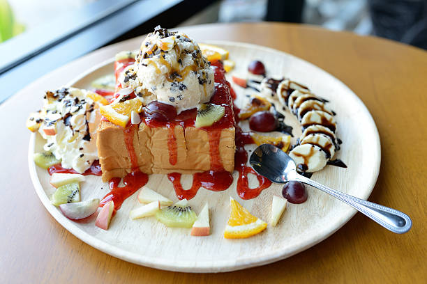istock Strawberry honey toast with whipped cream, 496040172