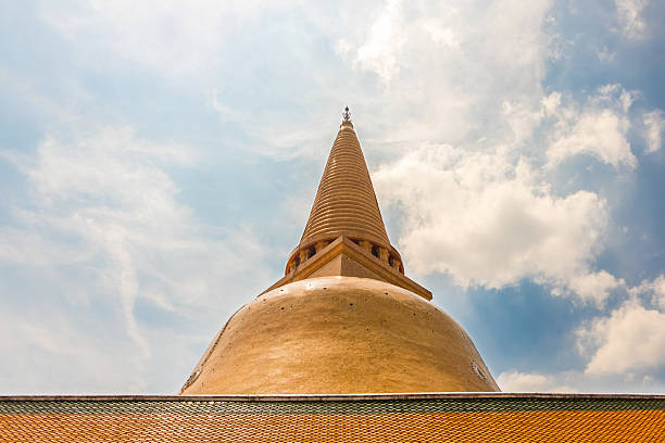 istock Phra Pathom Chedi at Nakhon Pathom, Thailand. 496100296
