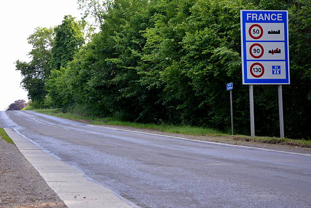 istock France border sign 496110009