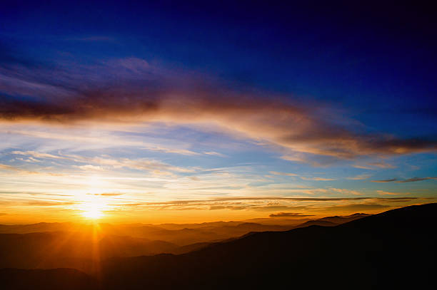 istock blue color of mountains during sunset 496232816
