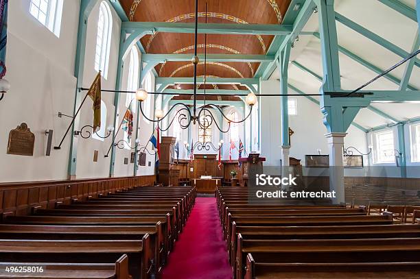 El Interior De La Iglesia Reformada En Inglés Begijnhof Foto de stock y más  banco de imágenes de 2015 - iStock