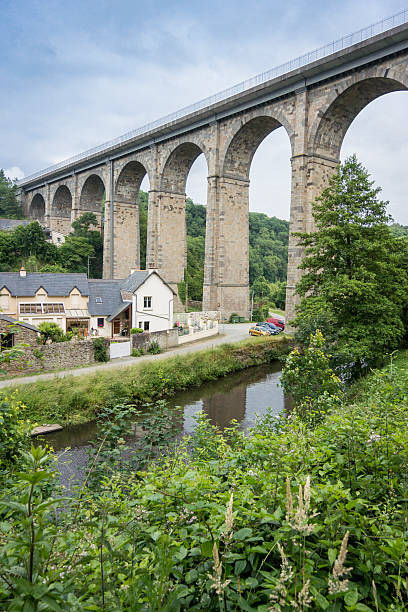 istock Viaduct at Dinan, Brittany, France 496262196