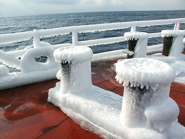 Contship Ice 10+ Container Ship Breaking Ice Stock Photos, Pictures & Royalty-Free ...