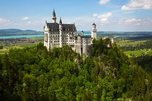 castelo de neuschwanstein - hohenschwangau castle - fotografias e filmes do acervo