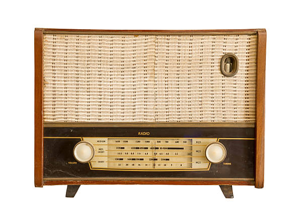 istock Vintage fashioned radio 496375716