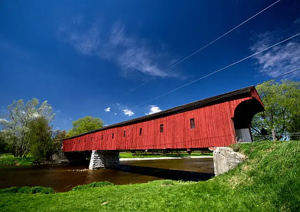 Photo of Kissing Bridge