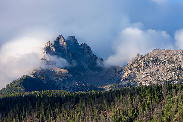 istock Rugged peaks of Heyburn mountain. 496379504