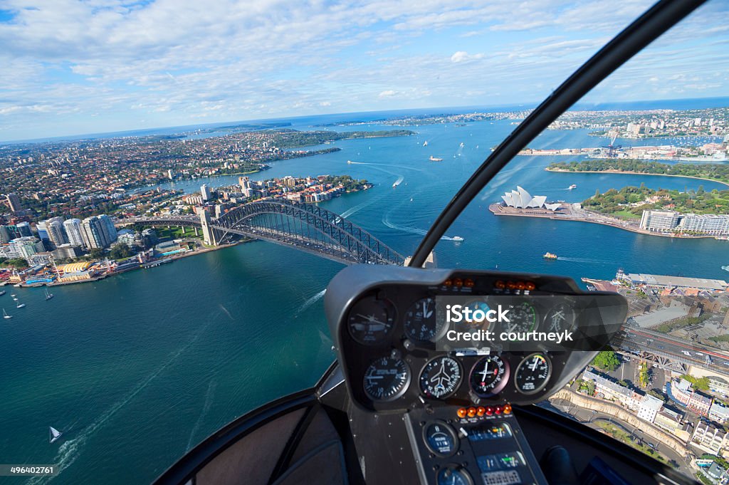 Widok z lotu ptaka z Sydney Harbour w Australii - Zbiór zdjęć royalty-free (Helikopter)