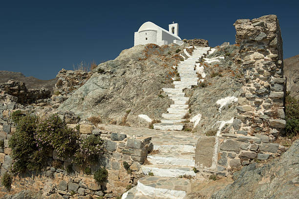 istock Typical White Church In Serifos Island 496406506