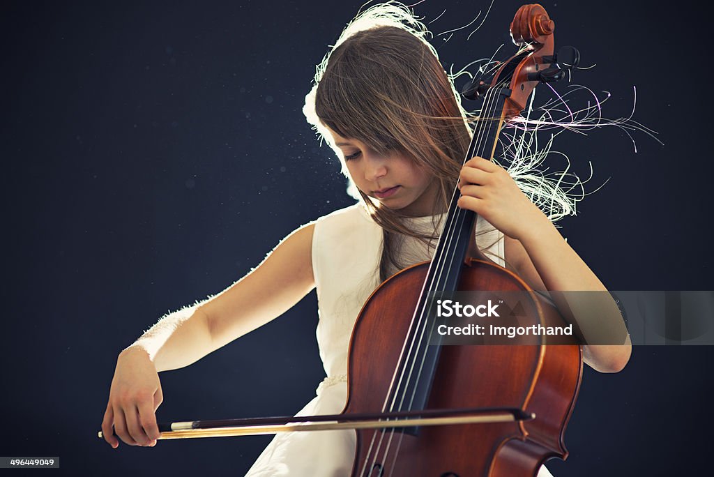 Schöne kleine cellist - Lizenzfrei Cello Stock-Foto