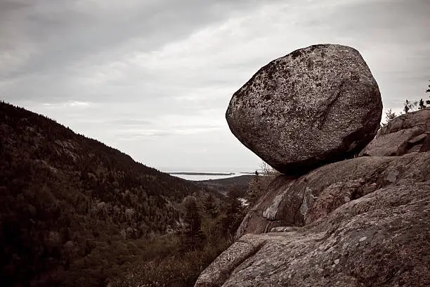 Photo of Bubble Rock at Acadia National Park, Maine