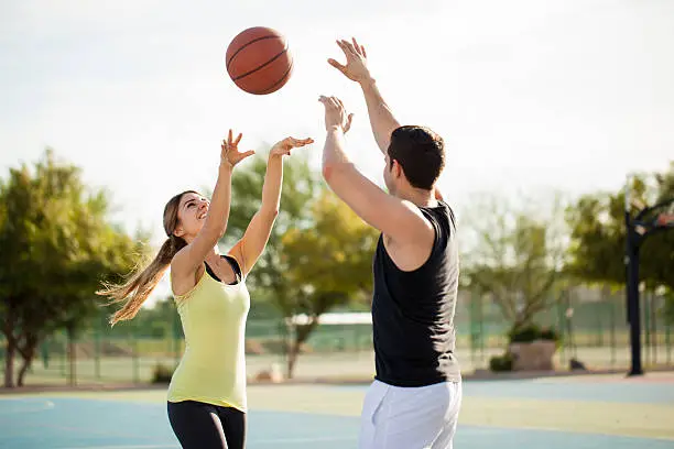 Photo of Playing basketball on a first date