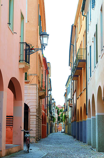 istock narrow Italian street 496512282