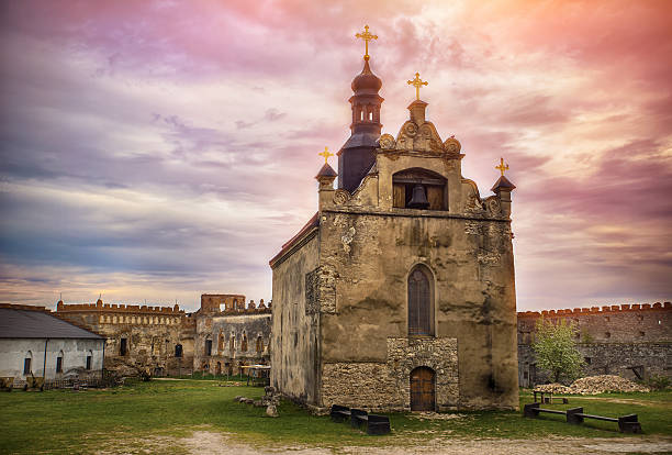istock Old church in ruins 496518720
