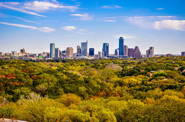 istock Seaons Change Austin Texas during Fall Downtown Skyline 496525950