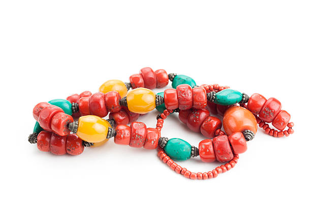 チベット式のネックレス - animal bone stone necklace bead ストックフォトと画像