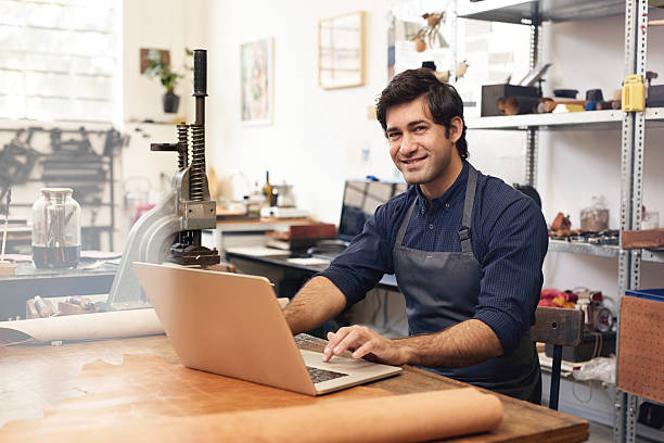 istock Marketing his leather products online 496571612
