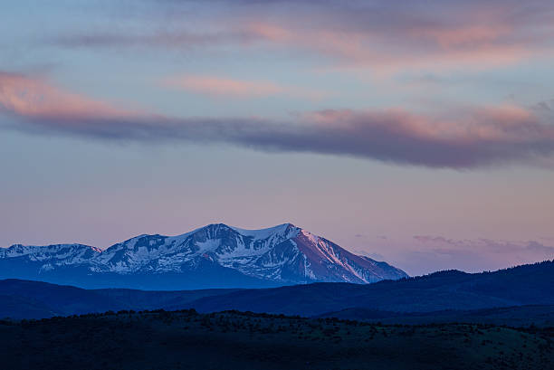 istock Scenic Mountain Vista Mount Sopris 496599283