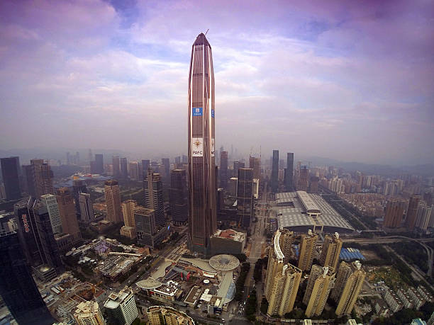 aerea del paesaggio urbano di shenzhen, cina - finance china stock exchange shenzhen foto e immagini stock