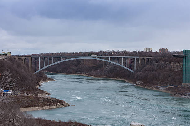 istock The Rainbow bridge connecting USA and Canada 496622877