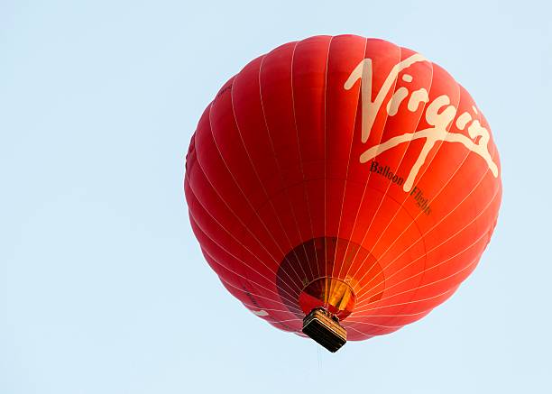 la vierge montgolfière - virgin group photos et images de collection