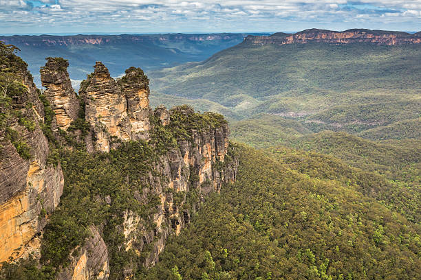 istock The famous Three Sisters rock formation in the Blue Mountains 496650838