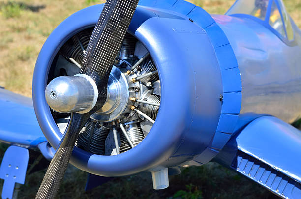 Diving model airplane