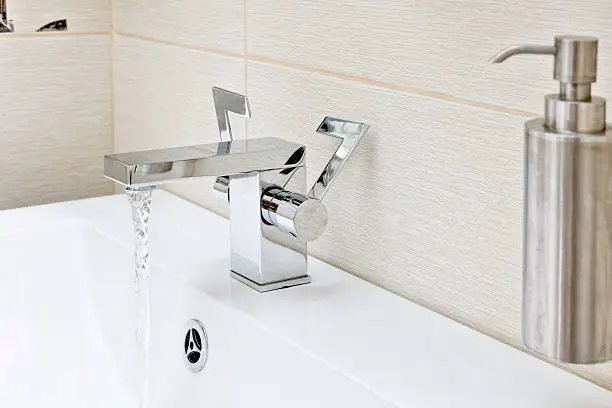 Chromium-plate tap with water