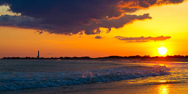istock Sunset over the Cape May New Jersey Lighthouse 496680009