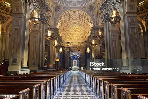 Catedral De St Peter Y Paul En Filadelfia Foto de stock y más banco de imágenes de Arquitectura - Arquitectura, Catedral, Cristianismo