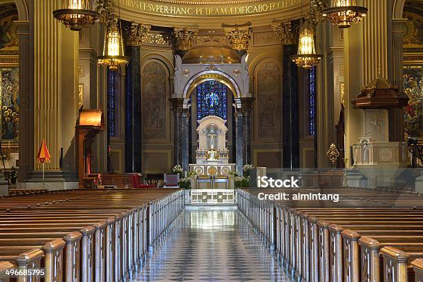 Catedral De St Peter Y Paul En Filadelfia Foto de stock y más banco de imágenes de Arquitectura - Arquitectura, Catedral, EE.UU.