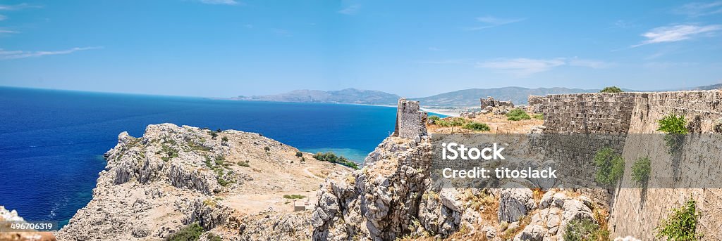 Panorámica del castillo Feraklos de Rodas, Grecia - Foto de stock de Alrededor del siglo XII libre de derechos