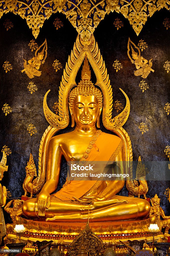 Wat Phra Sri Rattana Mahathat Thai Temple Wat Phra Si Rattana Mahathat also colloquially referred to as Wat Yai is a Buddhist temple (wat) in Phitsanulok Province, Thailand, where it is located on the bank of the Nan River near Naresuan Bridge. 2015 Stock Photo