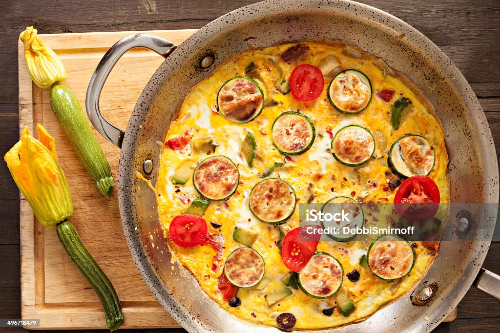 Zucchini Frittata - Lizenzfrei Tomate Stock-Foto