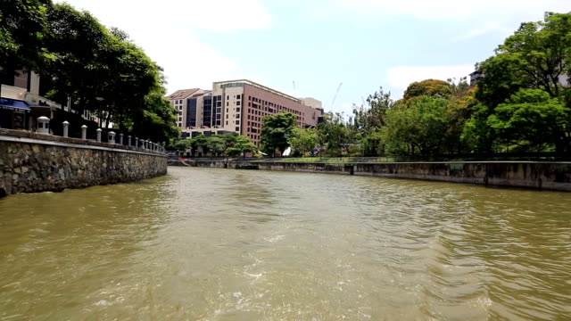 Point Of View Boat Ride in Singapore Canal